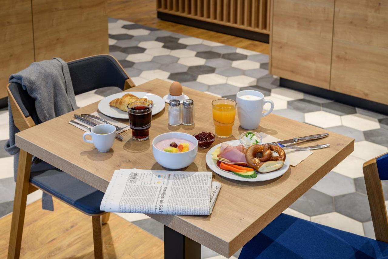 Holiday Inn Express Goettingen By Ihg Zewnętrze zdjęcie