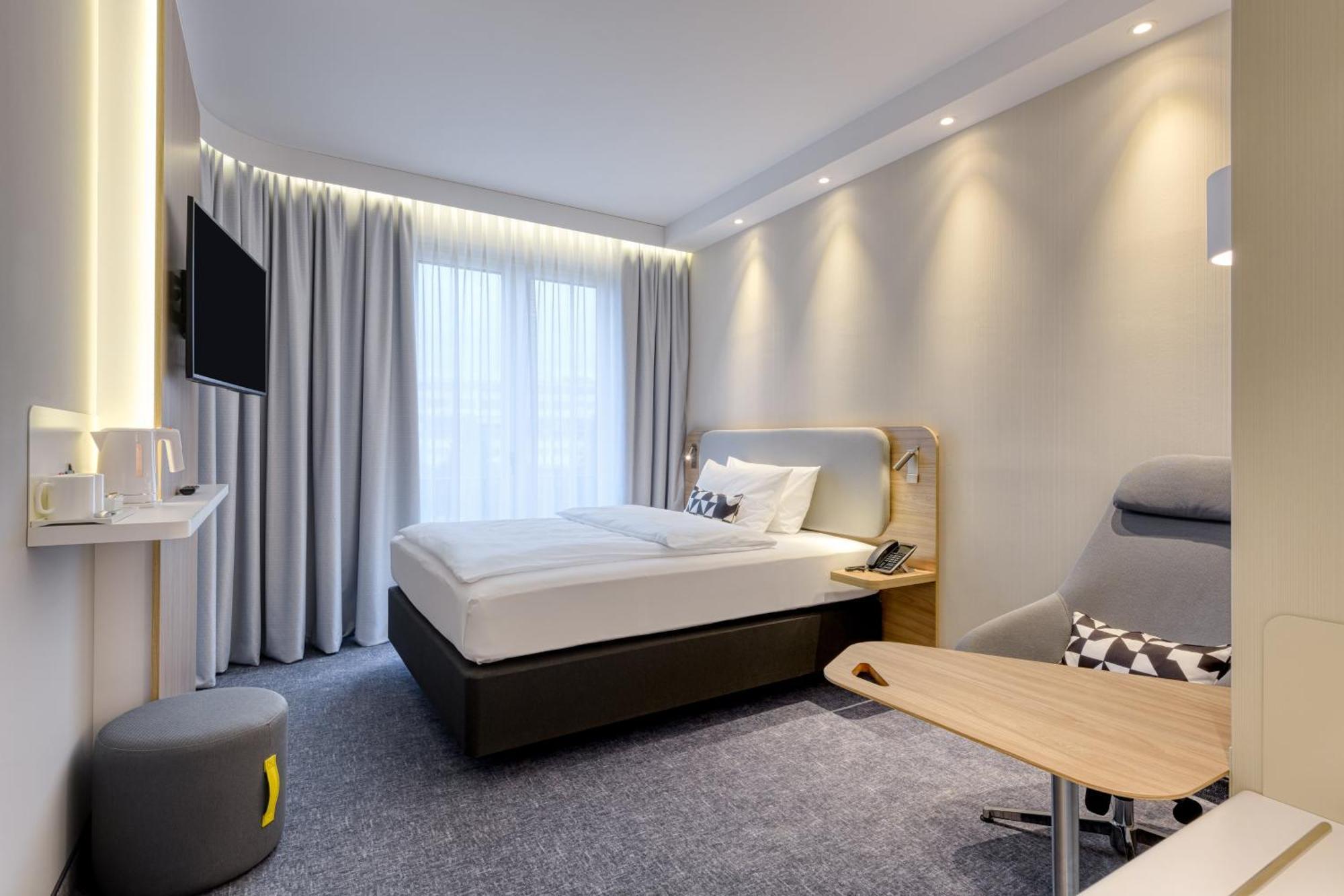 Holiday Inn Express Goettingen By Ihg Zewnętrze zdjęcie