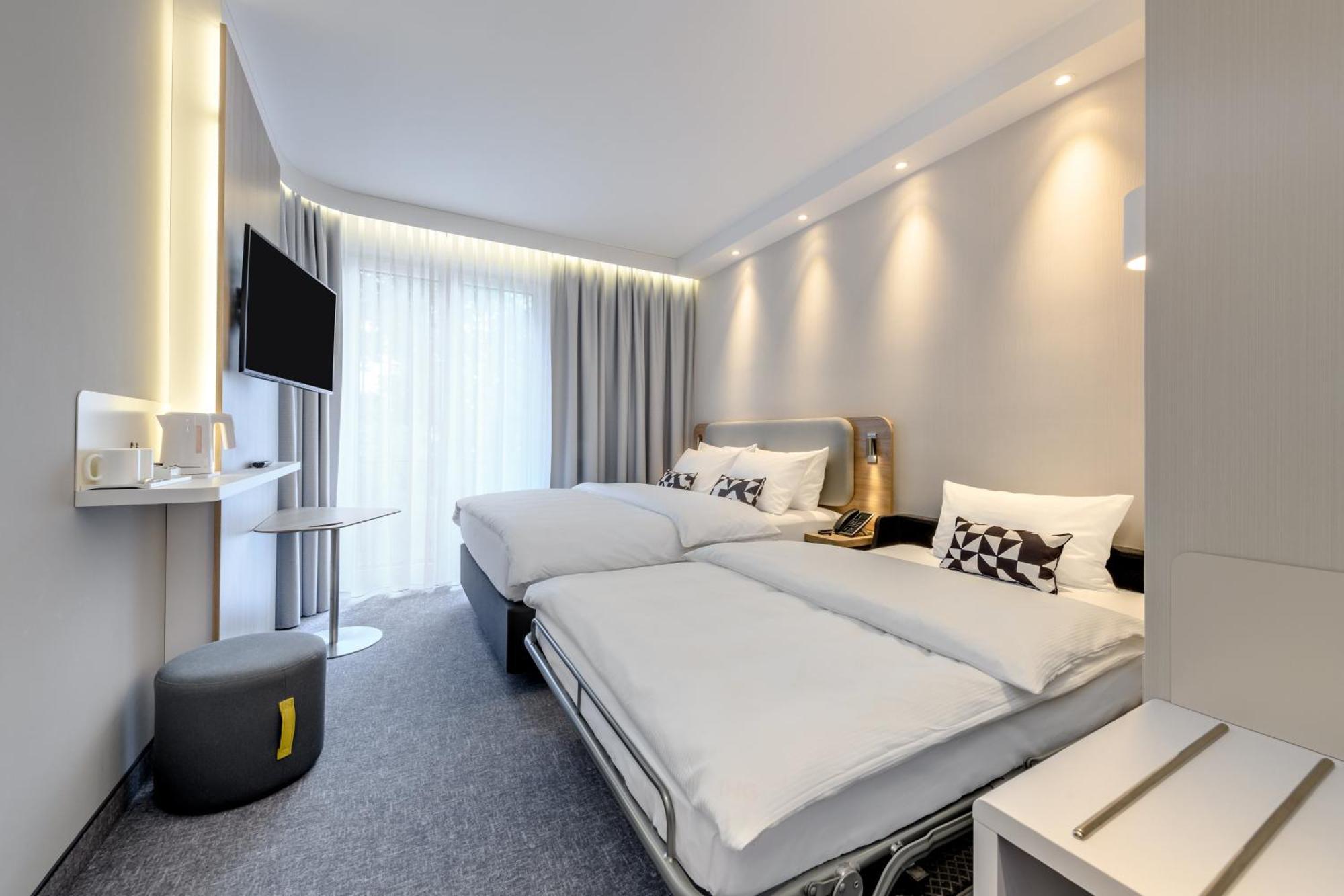 Holiday Inn Express Goettingen By Ihg Zewnętrze zdjęcie
