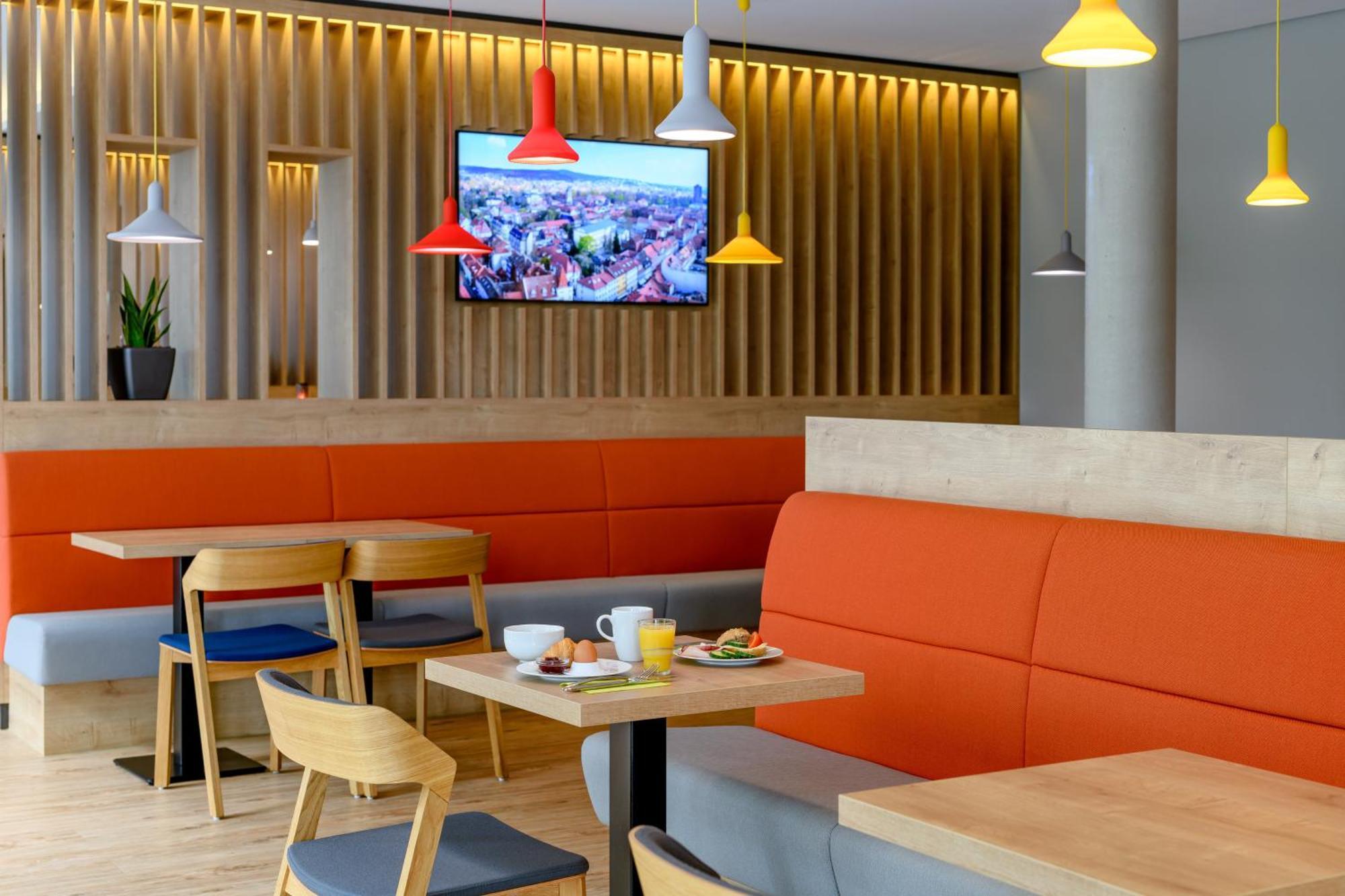 Holiday Inn Express Goettingen By Ihg Zewnętrze zdjęcie