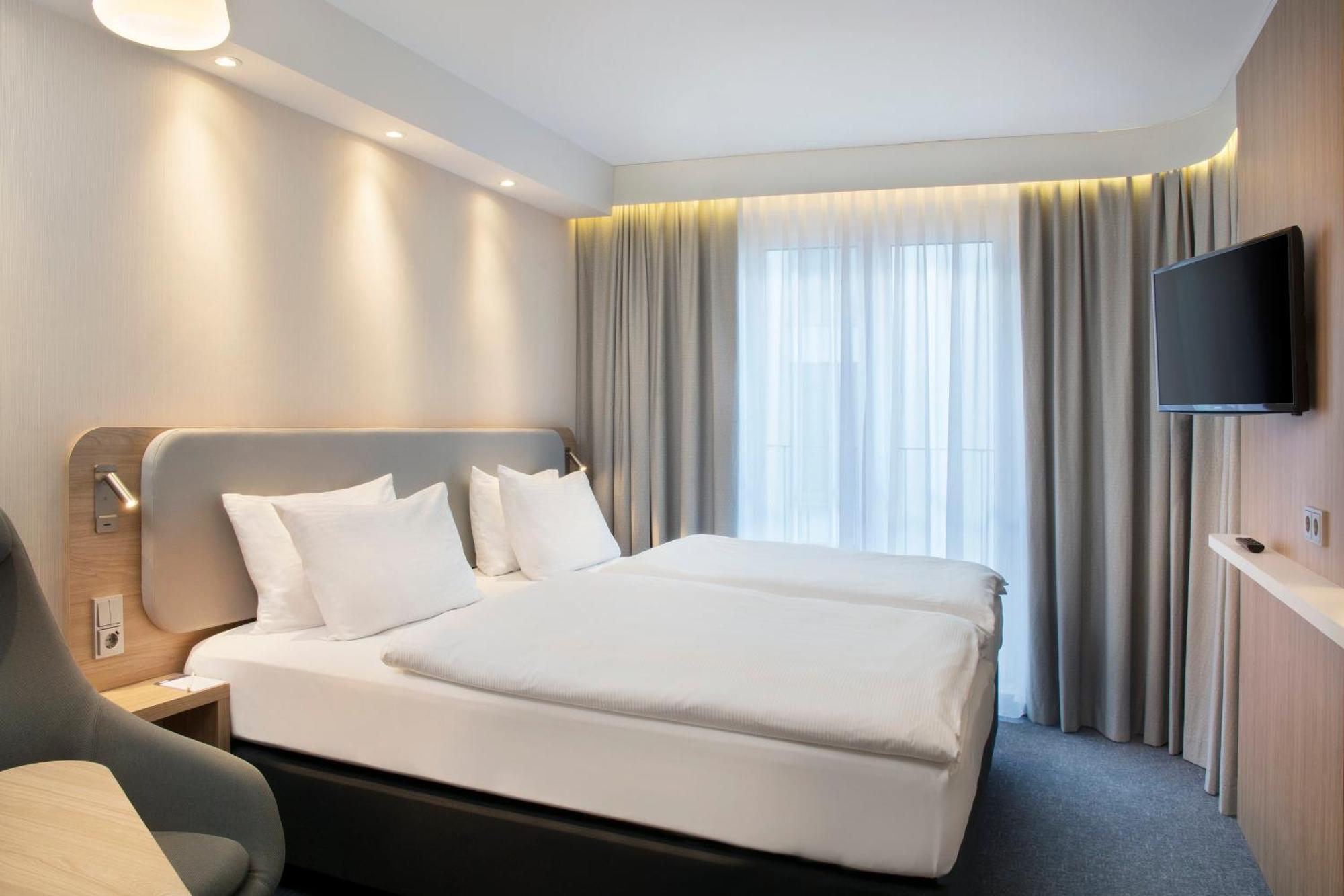 Holiday Inn Express Goettingen By Ihg Zewnętrze zdjęcie